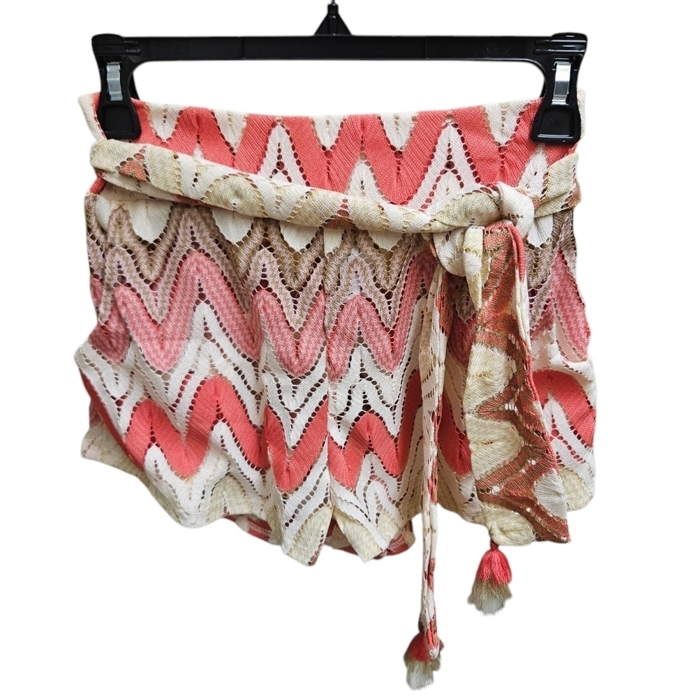 Trina Turk Palisades Chevron Crochet Cover-up Shorts White Geranium Size XS